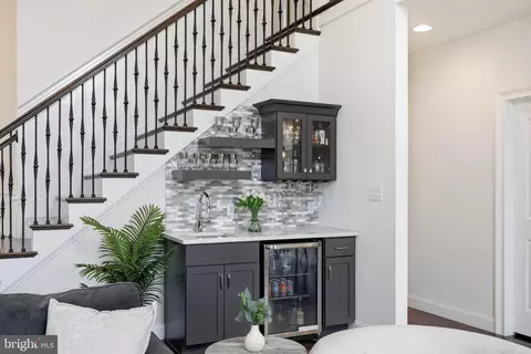 Entry Way - 5 Alexa Dr, Lititz, PA 17543 photo 8 of 24