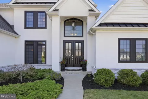 Exterior - 5 Alexa Dr, Lititz, PA 17543 photo 2 of 18