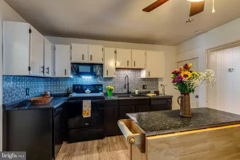 Kitchen - 375 E Main St, Lititz, PA 17543 photo 4 of 4