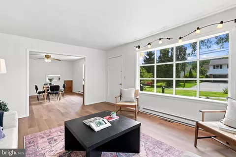 Living - 4533 Miller Dr, Mount Joy, PA 17552 photo 3 of 3