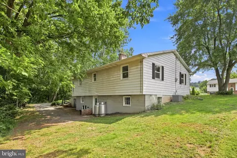 Exterior - 4533 Miller Dr, Mount Joy, PA 17552 photo 8 of 8