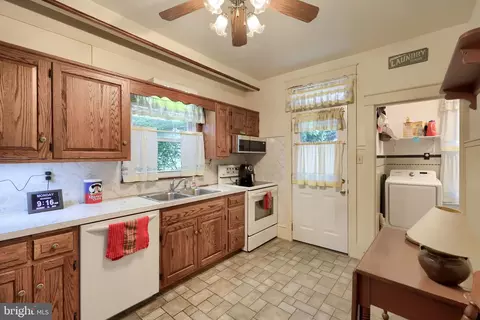 Other - 26 W Lemon St, Lititz, PA 17543 photo 3 of 8