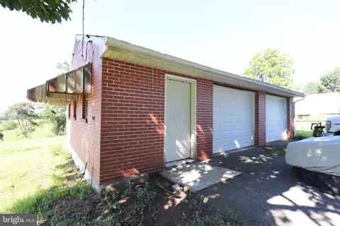 Other - 634 E 28th Division Hwy, Lititz, PA 17543 photo 10 of 17