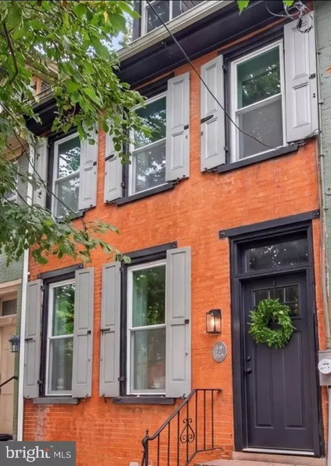 442 N Queen St, Lancaster, PA 17603