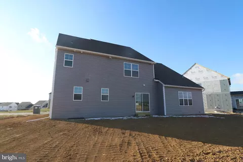409 Parkside Way, Lititz, PA 17543 photo 2
