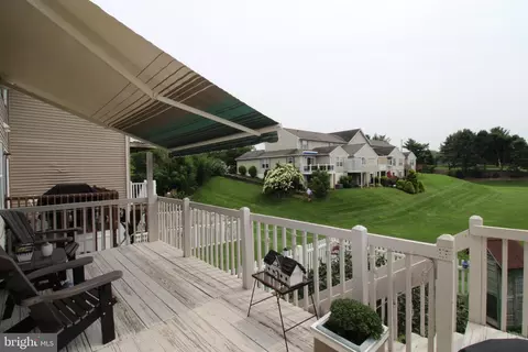 Exterior - 21 Tumbling Run, Lititz, PA 17543 photo 5 of 6