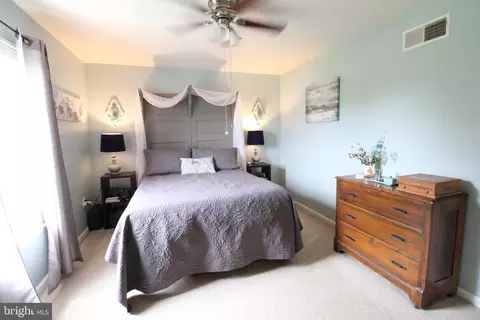 Bedroom - 21 Tumbling Run, Lititz, PA 17543 photo 2 of 6