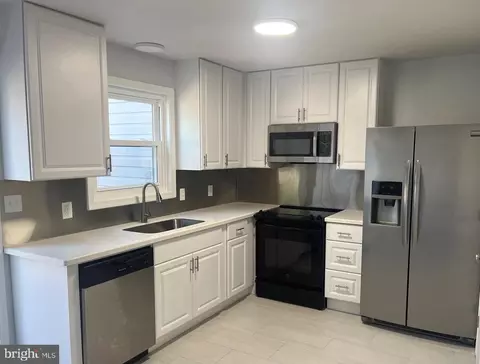 Other - 404 Cardinal Rd, Lititz, PA 17543 photo 1 of 6