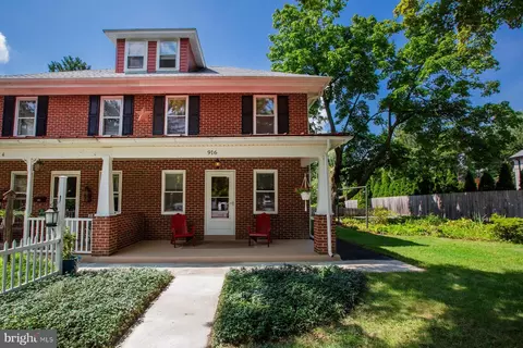916 Landis Ave, Lancaster, PA 17603