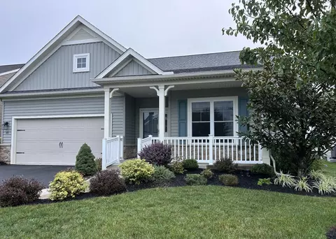 49 Pleasant Rd, Gordonville, PA 17529