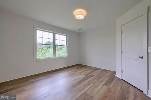 Bedroom - 513 Cheltenham Ct, Lititz, PA 17543 photo 4 of 4