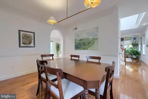 Dining - 900 Sloan St, Lititz, PA 17543 photo 3 of 5