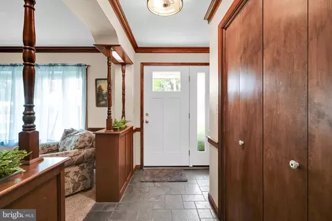 Entry Way - 513 Lincoln Rd, Lititz, PA 17543 photo 1 of 2