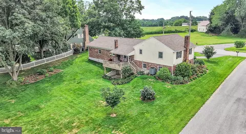 View/Area - 513 Lincoln Rd, Lititz, PA 17543 photo 2 of 2