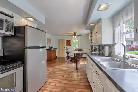 Other - 925 Maple St, Lititz, PA 17543 photo 6 of 19