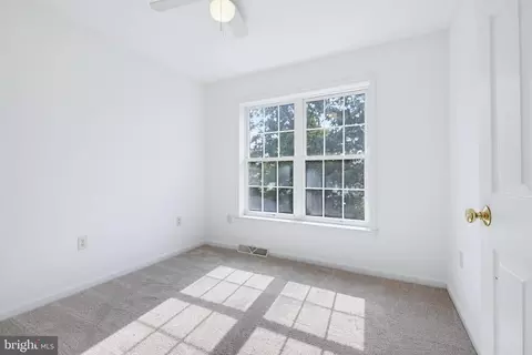 Bedroom - 766 Keller Dr, Lititz, PA 17543 photo 5 of 7