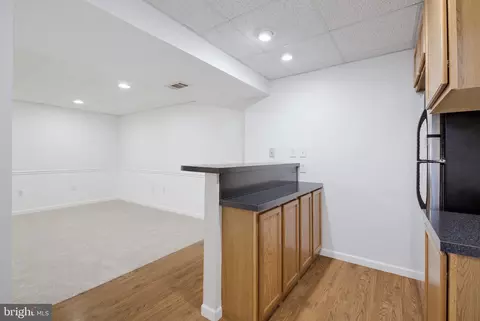 Living - 766 Keller Dr, Lititz, PA 17543 photo 5 of 5