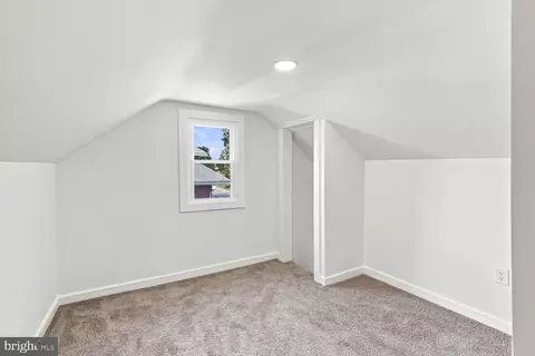 Bedroom - 1616 Lampeter Rd, Lancaster, PA 17602 photo 1 of 10
