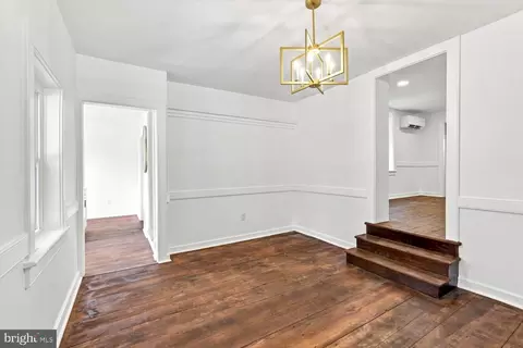 Entry Way - 1616 Lampeter Rd, Lancaster, PA 17602 photo 5 of 11