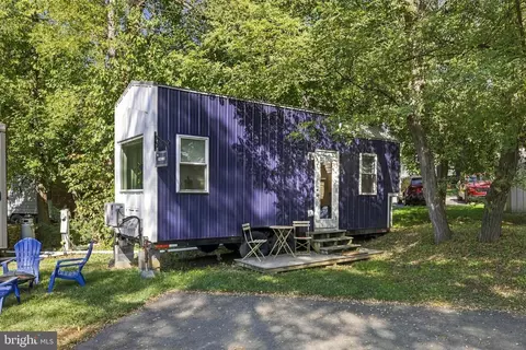 867 Schwanger Rd #32, Elizabethtown, PA 17022