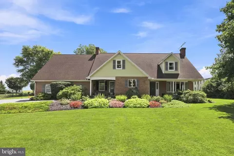 1529 Eshelman Mill Rd, Willow Street, PA 17584
