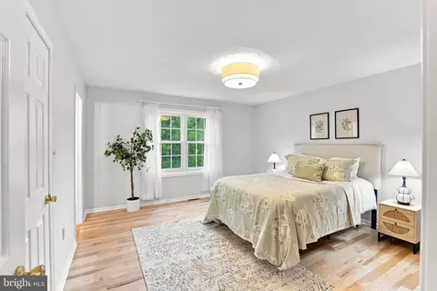 Bedroom - 366 Crosswinds Dr, Lititz, PA 17543 photo 1 of 7