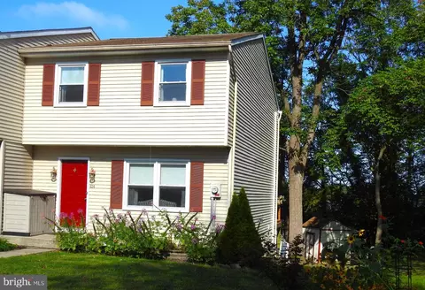 624 Mount Gretna Rd, Elizabethtown, PA 17022
