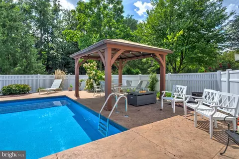 Exterior - 372 Rudy Dam Rd, Lititz, PA 17543 photo 10 of 20