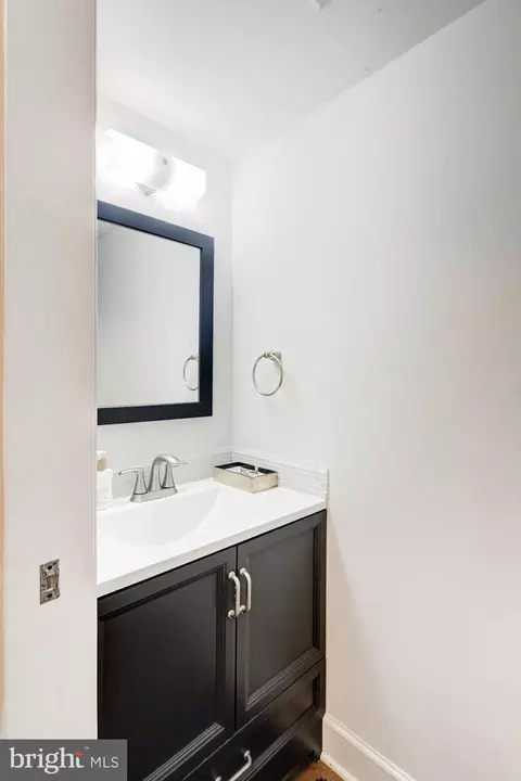 Bath - 372 Rudy Dam Rd, Lititz, PA 17543 photo 9 of 9