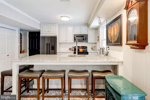 Kitchen - 372 Rudy Dam Rd, Lititz, PA 17543 photo 10 of 12