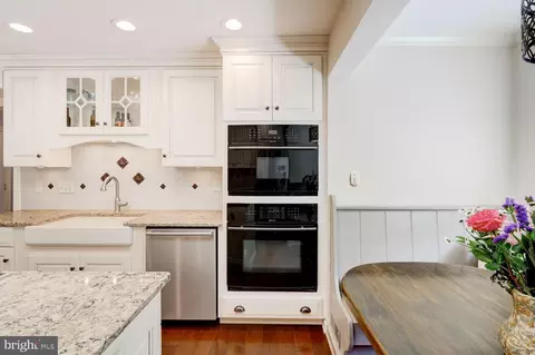 Kitchen - 372 Rudy Dam Rd, Lititz, PA 17543 photo 8 of 12