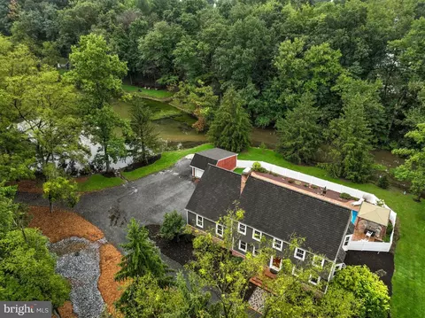 View/Area - 372 Rudy Dam Rd, Lititz, PA 17543 photo 2 of 3