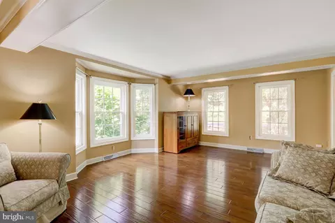 Living - 372 Rudy Dam Rd, Lititz, PA 17543 photo 6 of 7