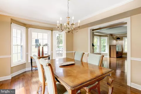 Dining - 372 Rudy Dam Rd, Lititz, PA 17543 photo 3 of 3