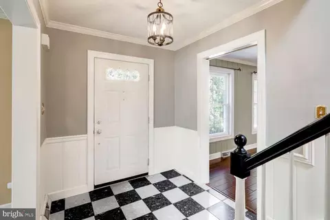 Entry Way - 372 Rudy Dam Rd, Lititz, PA 17543 photo 1 of 6
