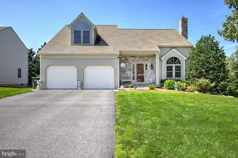 108 Willow Rdg, New Holland, PA 17557