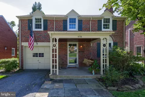 978 Pleasure Rd, Lancaster, PA 17601