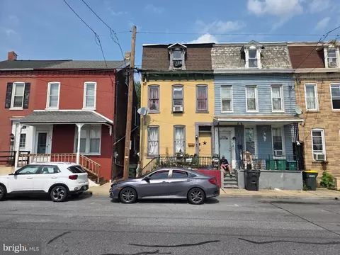 321 N 2nd St, Columbia, PA 17512