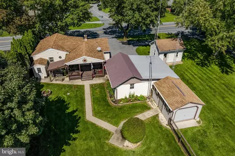 View/Area - 426 E 28th Division Hwy, Lititz, PA 17543 photo 7 of 9