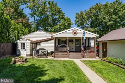 Exterior - 426 E 28th Division Hwy, Lititz, PA 17543 photo 6 of 15