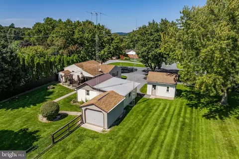 View/Area - 426 E 28th Division Hwy, Lititz, PA 17543 photo 6 of 9