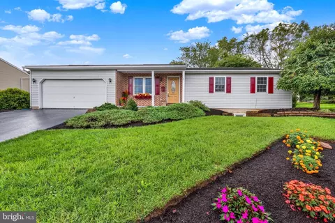 485 Howard Ave, Ephrata, PA 17522