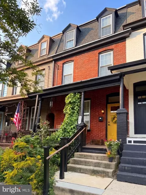 582 N Plum St, Lancaster, PA 17602