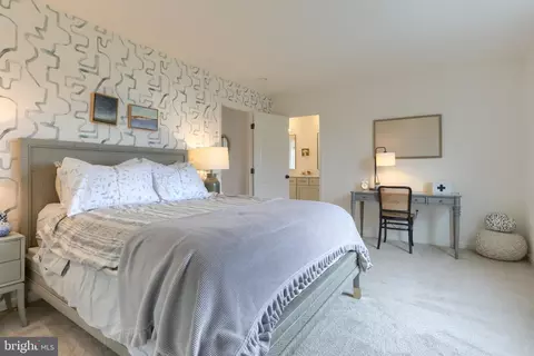 Bedroom - 405 Royal Hunt Way, Lititz, PA 17543 photo 4 of 7