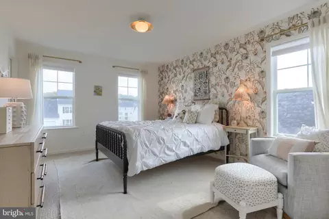 Bedroom - 405 Royal Hunt Way, Lititz, PA 17543 photo 7 of 7