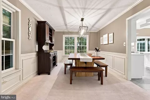 Dining - 140 Olde Field Dr, Lititz, PA 17543 photo 1 of 5