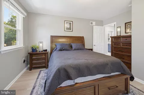 Bedroom - 104 Oxford Dr, Lititz, PA 17543 photo 1 of 3