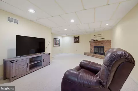 Other - 104 Oxford Dr, Lititz, PA 17543 photo 8 of 14