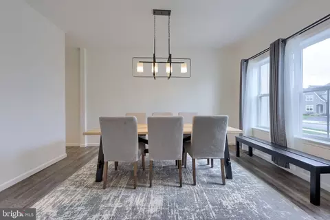 Dining - 117 Cameron Ln, Lititz, PA 17543 photo 1 of 4