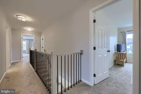 Entry Way - 117 Cameron Ln, Lititz, PA 17543 photo 11 of 13